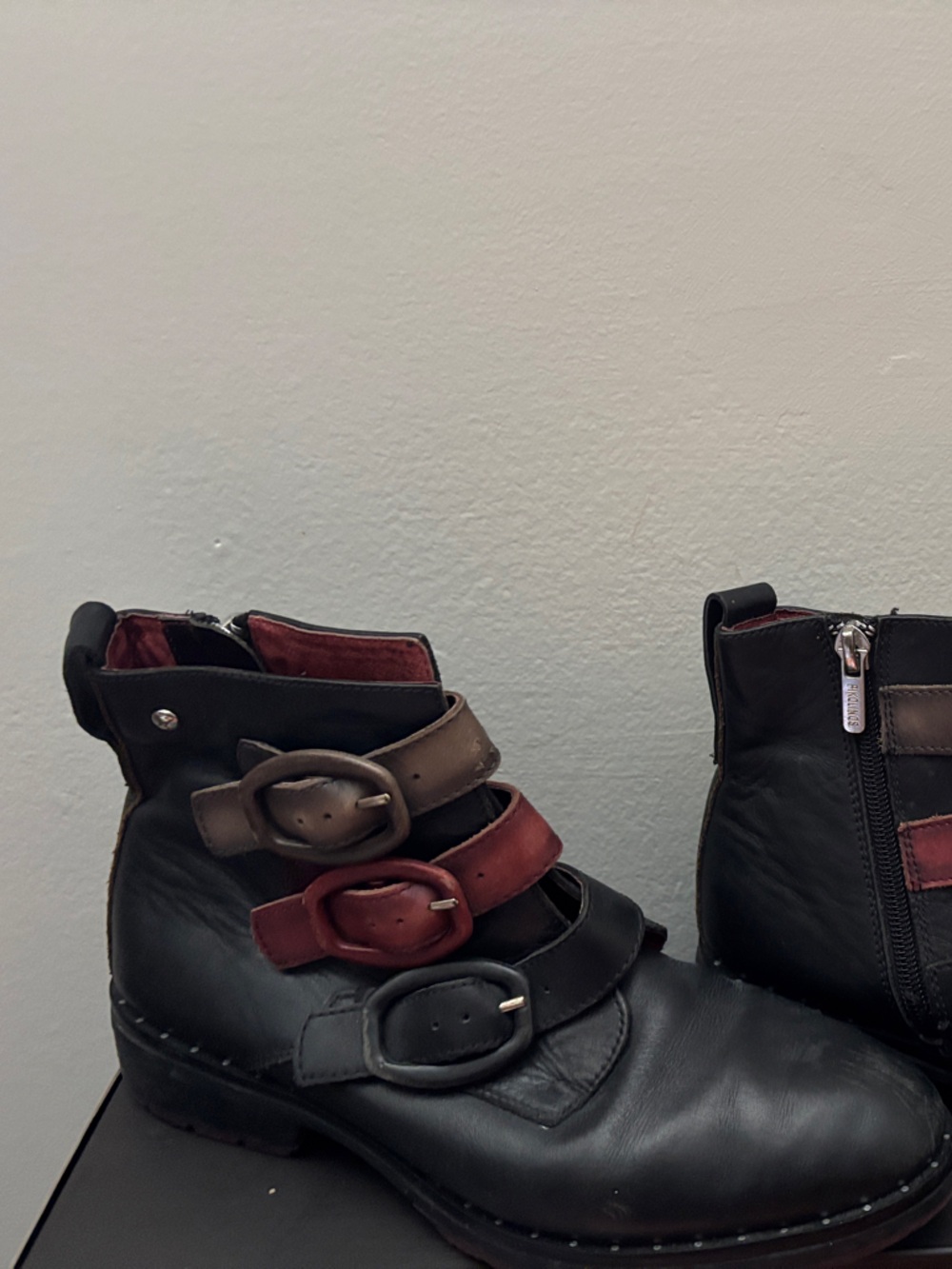PIKOLINOS Black Ankle Boots with Red and Brown Straps